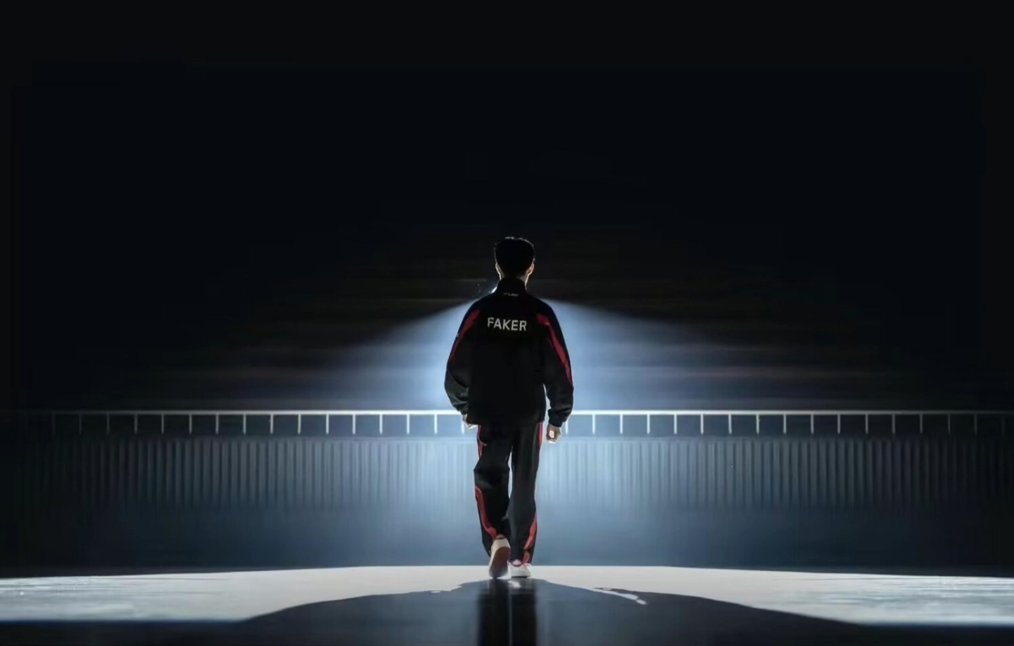 队员亲自官宣：线上赛之王宣告解散